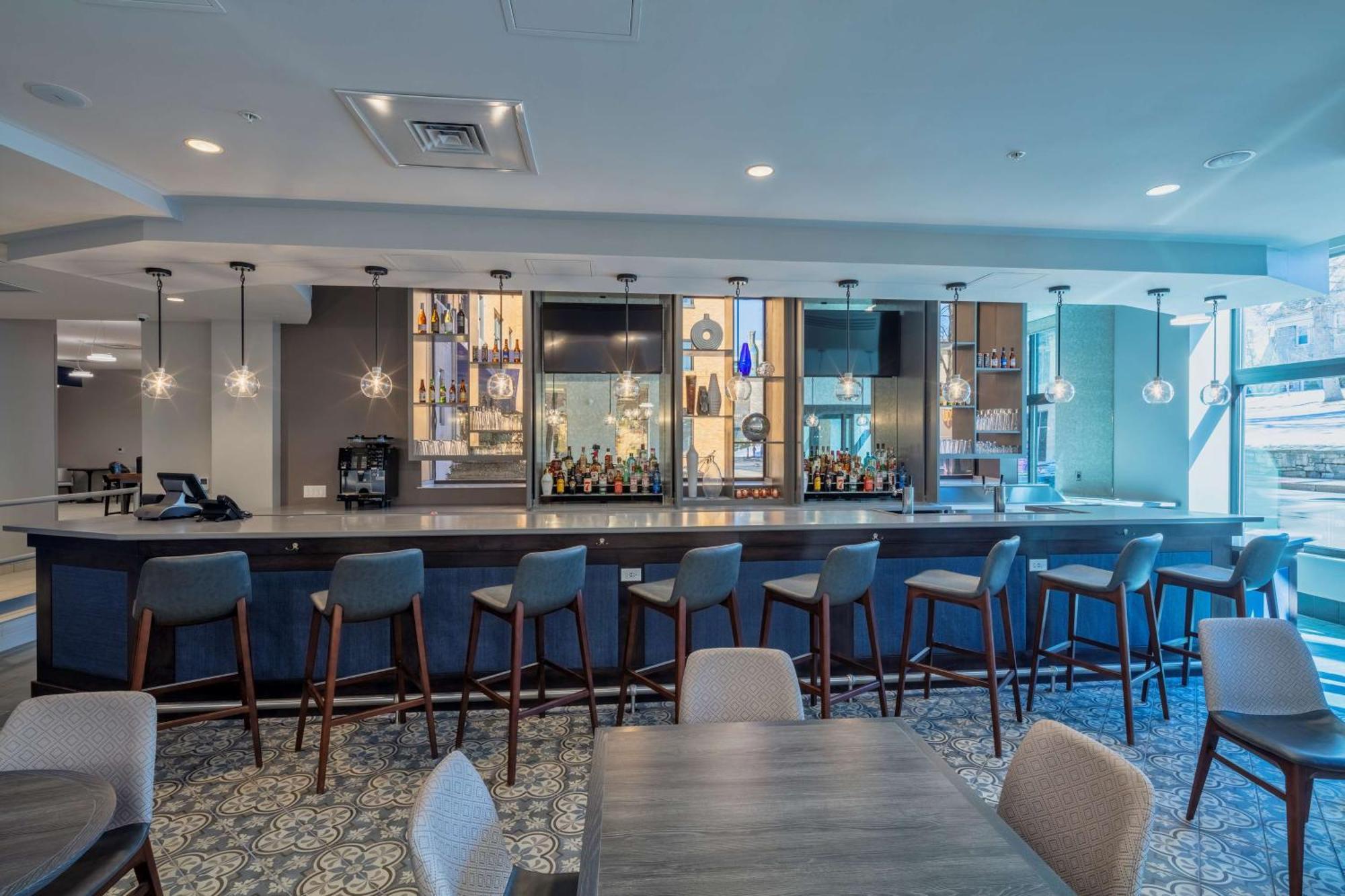 学者州立学院酒店-希尔顿启缤精选酒店 州学院 外观 照片